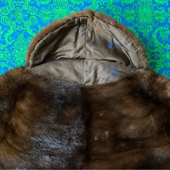 50’s Mahogany Dark Brown Mink Stole | Short Collar & Brown Silk Lining - Picture 8 of 11